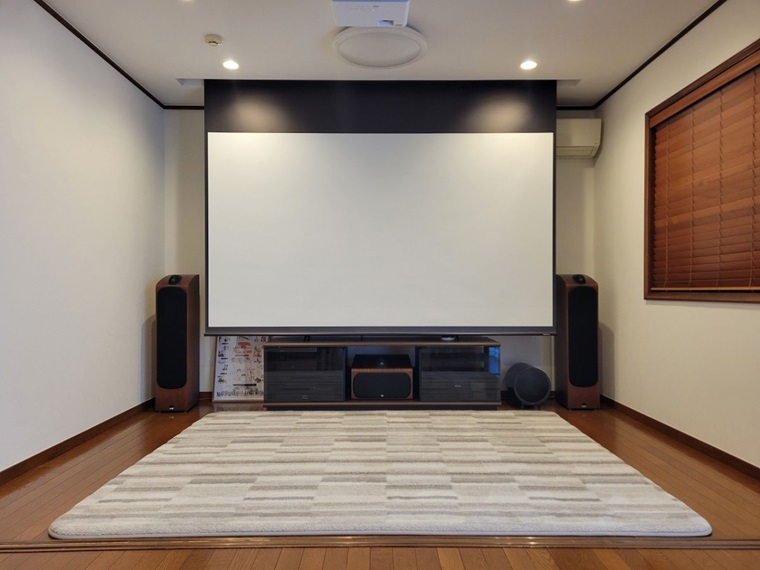 【2回目の購入は115インチ】コスパと安心感で大正解